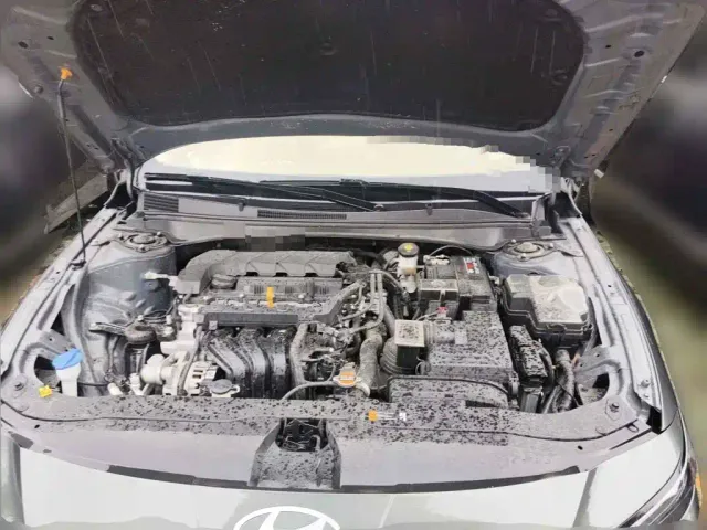 Hyundai Elantra — Фото автомобиля 3
