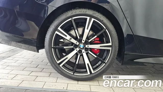 BMW 5-Series 5 серия (G60) 530i xDrive M Sport Pro Special Edition — Фото автомобиля 5
