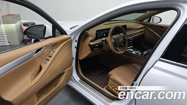 Genesis G80 Бензин 2.5 турбо AWD — Фото автомобиля 10