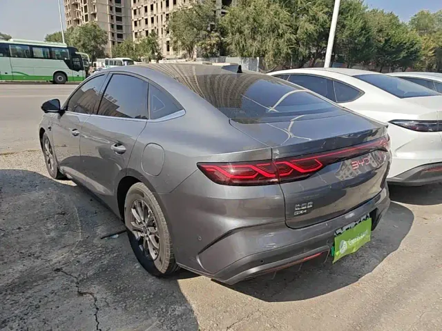 BYD Qin L — Фото автомобиля 4