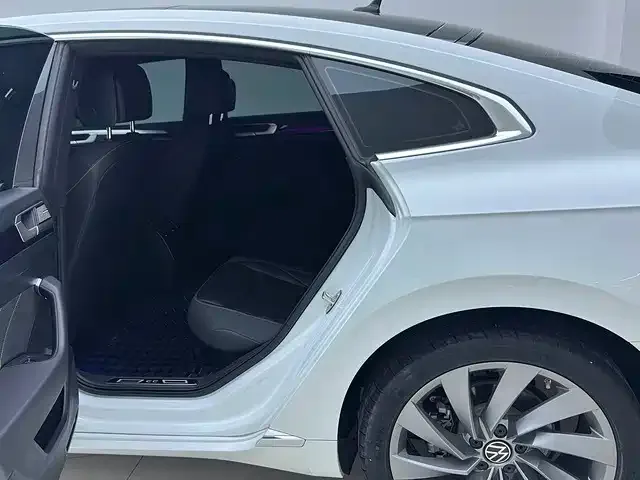 Volkswagen CC — Фото автомобиля 5