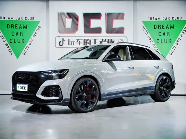 Фотография автомобиля — Audi RS Q8
