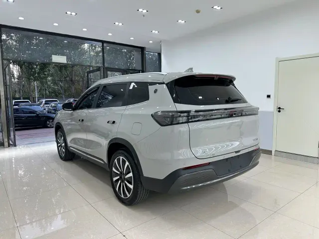 Chery Fengyun T8 — Фото автомобиля 28