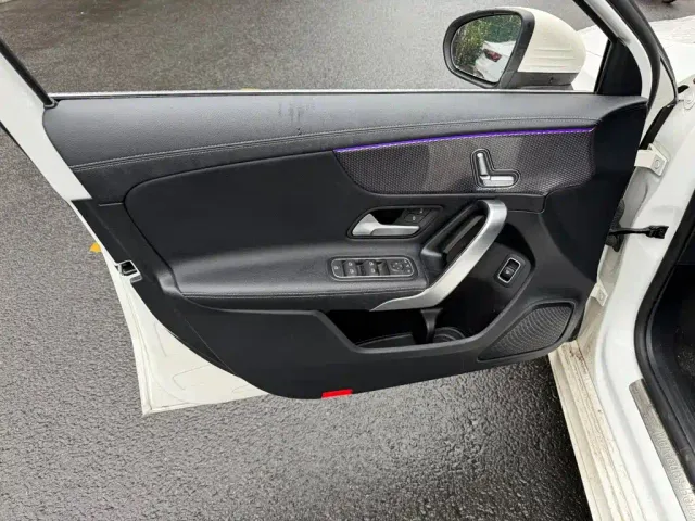 Mercedes-Benz A-Class — Фото автомобиля 6