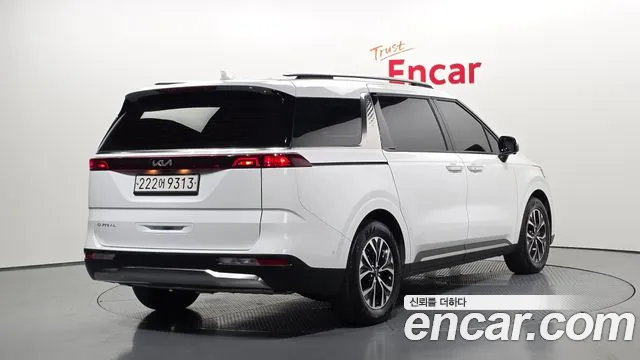 Kia Canival Carnival 4 поколение Дизель 9 мест Signature — Фото автомобиля 2