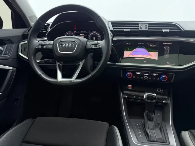 Audi Q3 — Фото автомобиля 9