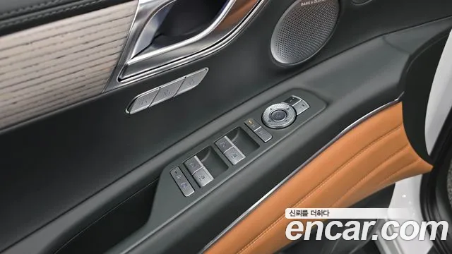 Genesis GV80 2.5T Бензин AWD — Фото автомобиля 28