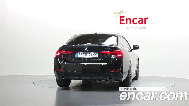 BMW 4-Series 4 серия (G22) 420i M Sport Pro Gran Coupe — Фото автомобиля 4