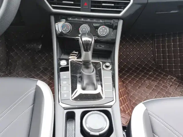Jetta VA7 — Фото автомобиля 16