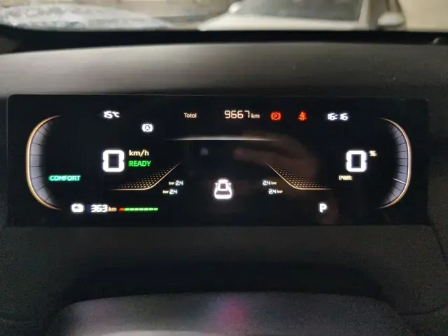 Changan Qiyuan Q05 — Фото автомобиля 14