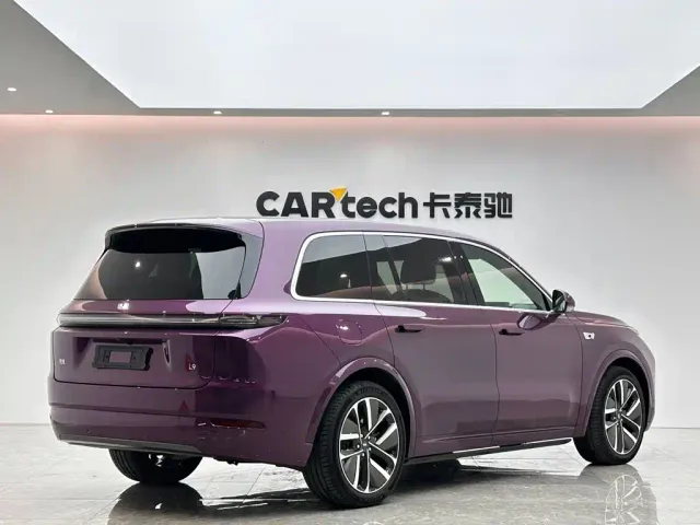 Li Auto L9 — Фото автомобиля 5