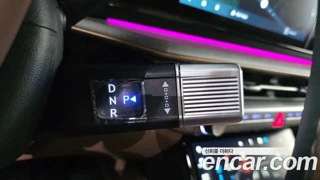 Hyundai Grandeur GN7 — Фото автомобиля 12