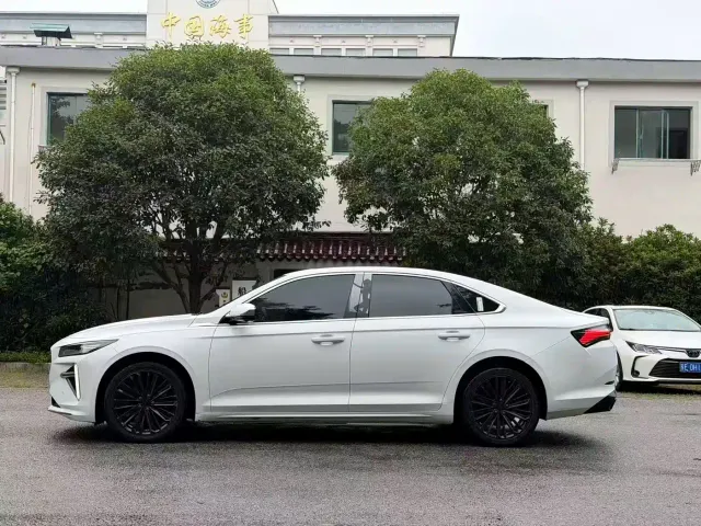 Geely Xingrui — Фото автомобиля 3