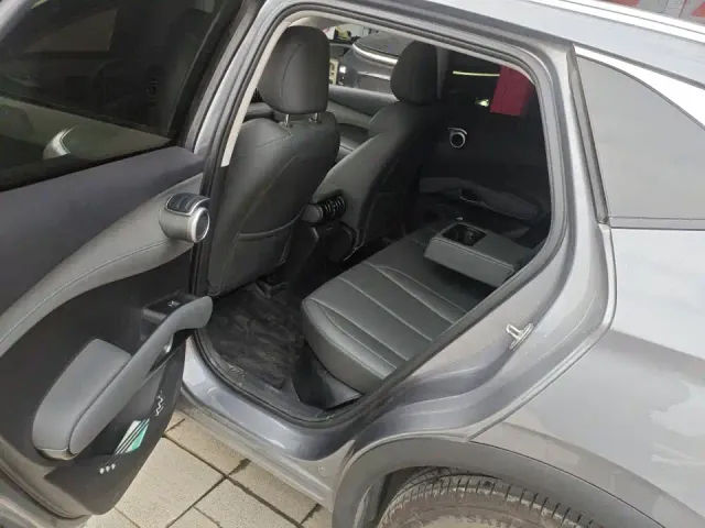 BYD Yuan PLUS — Фото автомобиля 6