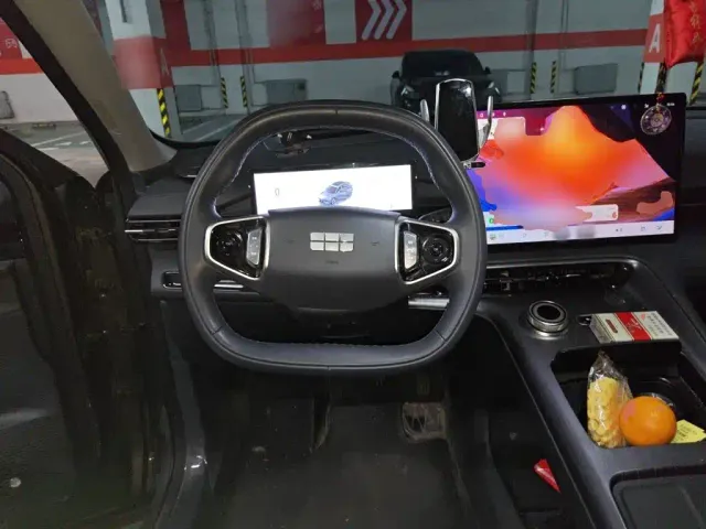 Geely Galaxy E5 — Фото автомобиля 6