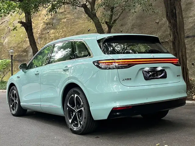 Shangjie SUV — Фото автомобиля 4