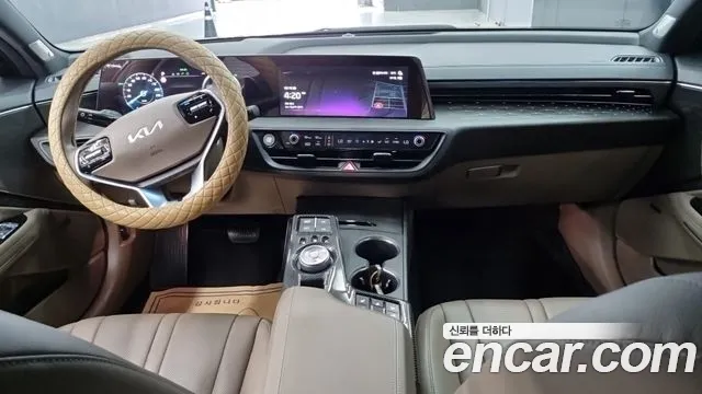 Kia K8 K8 Hybrid — Фото автомобиля 9