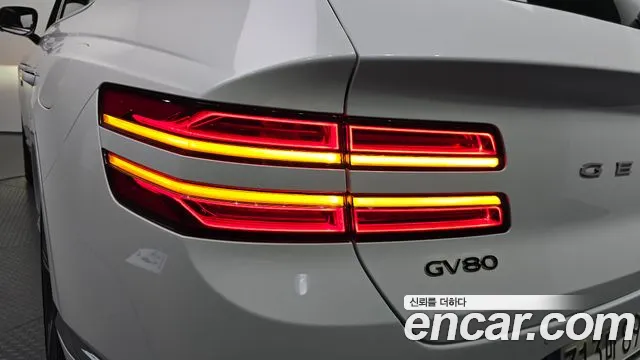 Genesis GV80 — Фото автомобиля 8