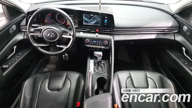 Hyundai Avante CN7 — Фото автомобиля 10