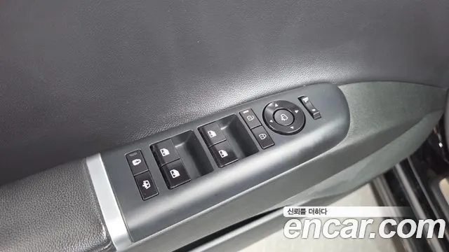 Hyundai Grandeur GN7 — Фото автомобиля 30