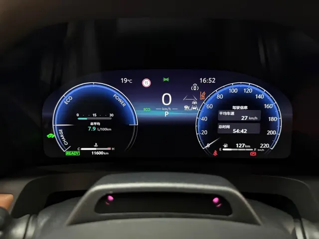 Toyota Alphard — Фото автомобиля 9