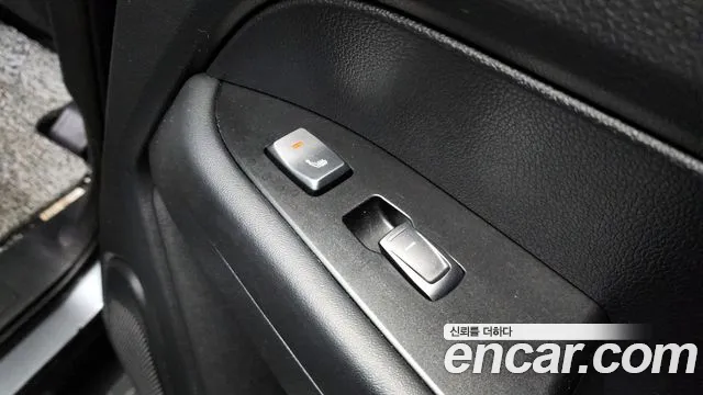KG_Mobility_Ssangyong Rexton Новый Rexton Sport Khan Дизель 2.2 4WD — Фото автомобиля 19