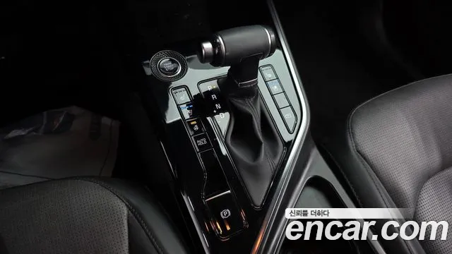 Kia Niro The All New Niro Prestige — Фото автомобиля 9