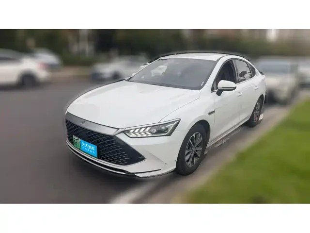 Фотография автомобиля — BYD Qin PLUS