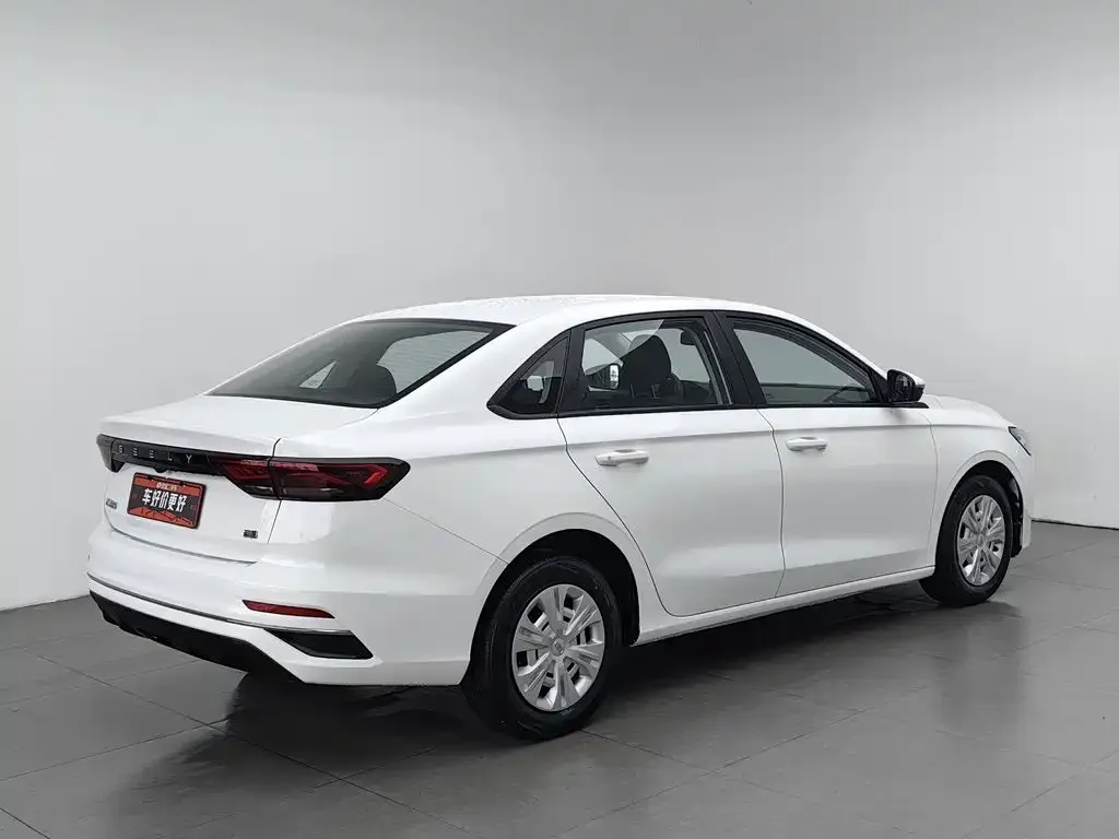 Geely Emgrand 2023 4th Generation Champion Edition 1.5L Manual Luxury — Фото автомобиля 2