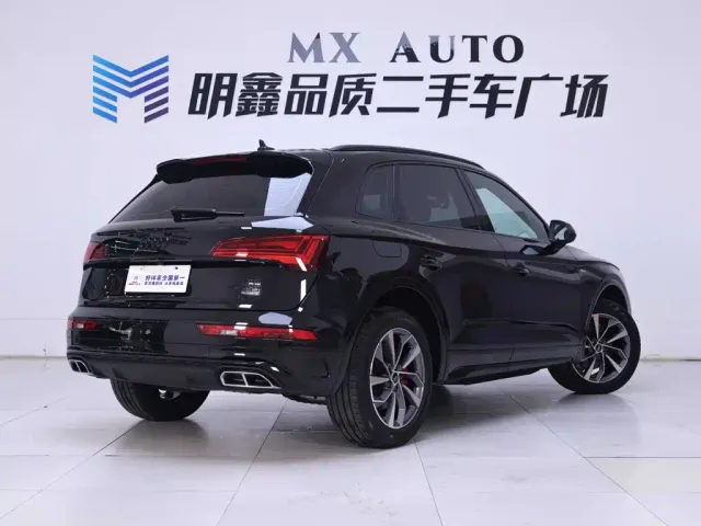 Audi Q5L — Фото автомобиля 7