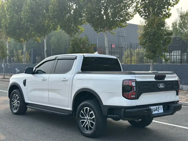 Ford Ranger — Фото автомобиля 15