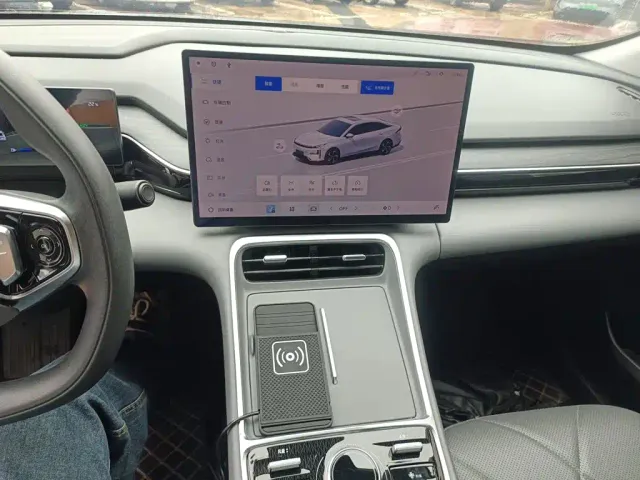 Geely Galaxy L6 — Фото автомобиля 9