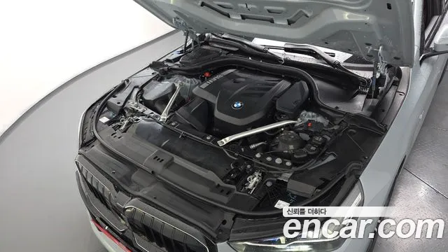 BMW 5 Series G60 — Фото автомобиля 6