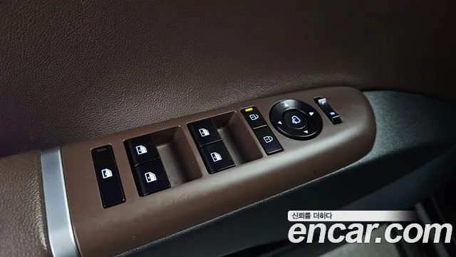 Hyundai Grandeur GN7 — Фото автомобиля 27