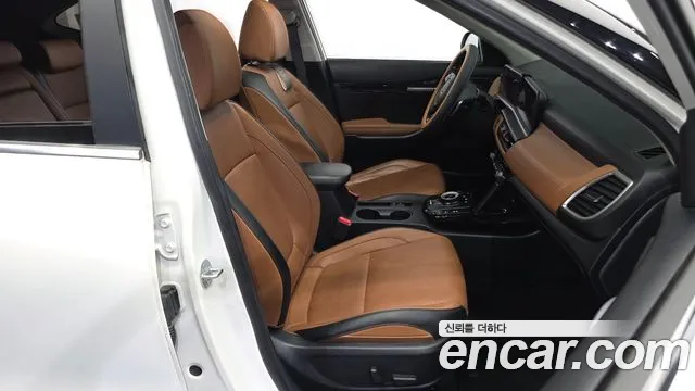 Kia Seltos — Фото автомобиля 17