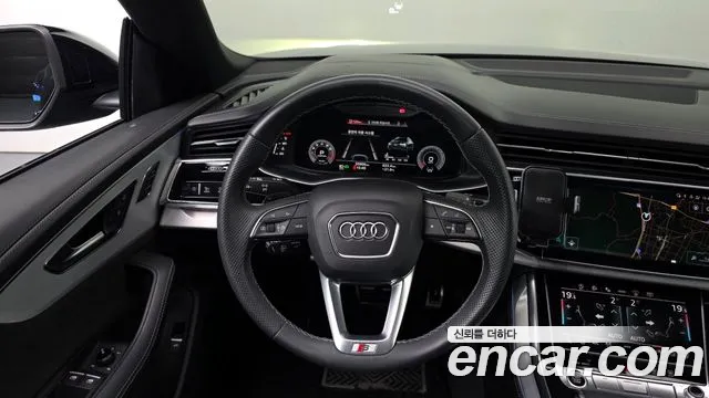 Audi Q8 55 TFSI quattro Premium — Фото автомобиля 14