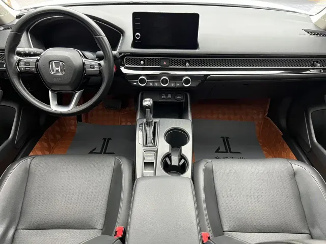Honda Civic — Фото автомобиля 9