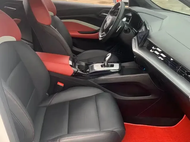 MG MG5 2021 300TGI DCT Youth Luxury Premium Edition — Фото автомобиля 11