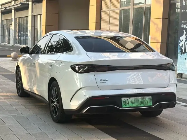 BYD Seal 06 — Фото автомобиля 9