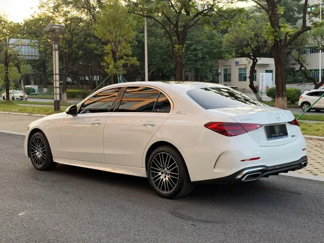 Mercedes-Benz C-Class — Фото автомобиля 10