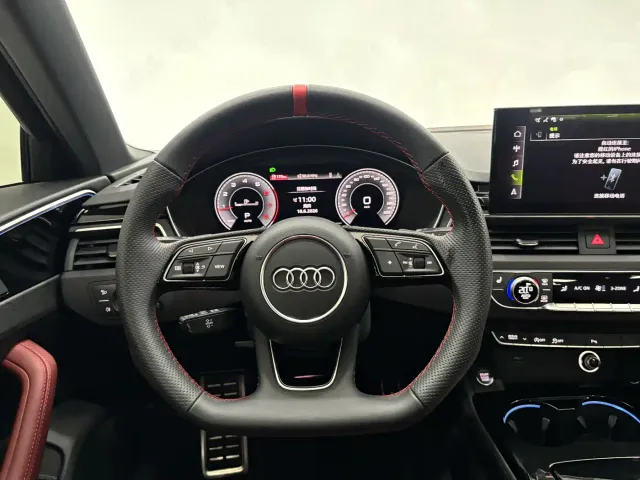 Audi A4L — Фото автомобиля 17