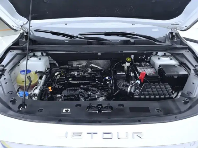 Jetour X70 Plus — Фото автомобиля 10