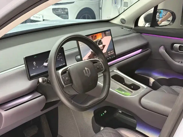 Leapmotor Leapmotor C16 2026 Model Year EV 630 LiDAR Premium Edition 6-Seater — Фото автомобиля 5