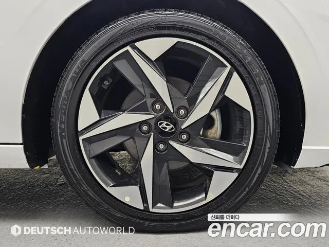 Hyundai Avante CN7 — Фото автомобиля 6