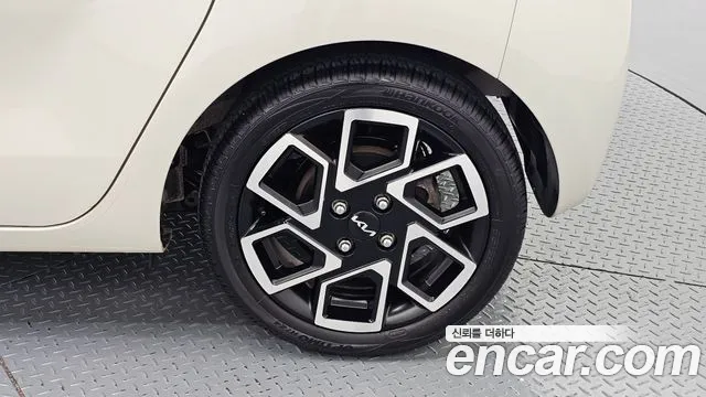 Kia RAY Новый Kia Ray Signature — Фото автомобиля 21