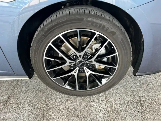 BYD Seal 07 DM-i — Фото автомобиля 12