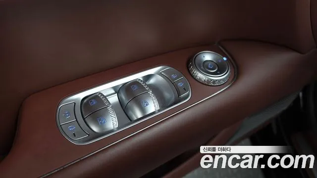 Genesis G90 Бензин 3.5 турбо AWD — Фото автомобиля 26