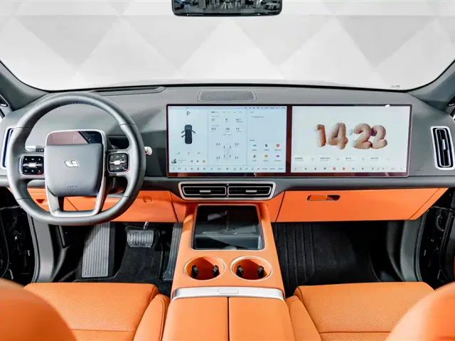 Li Auto L9 — Фото автомобиля 13