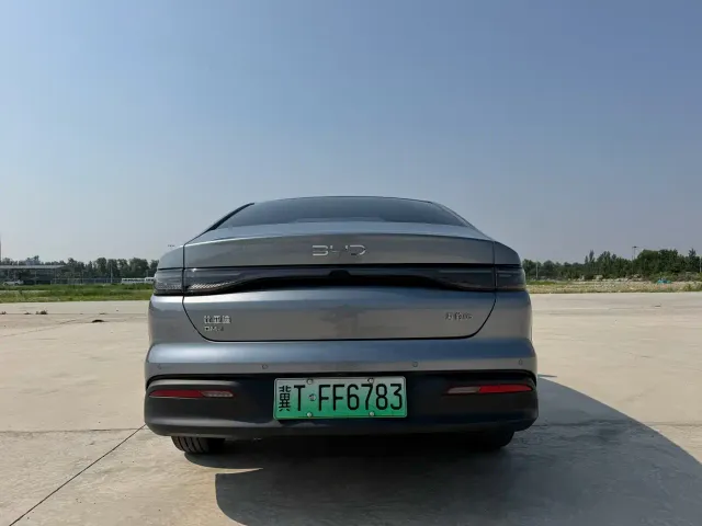 BYD Seal 05 DM-i — Фото автомобиля 8