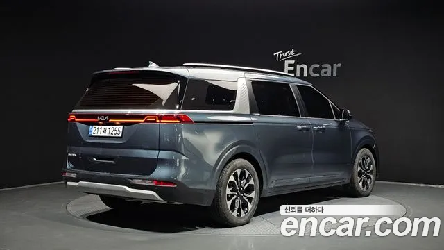 Kia Canival Carnival 4 поколение Дизель 9 мест Prestige — Фото автомобиля 2